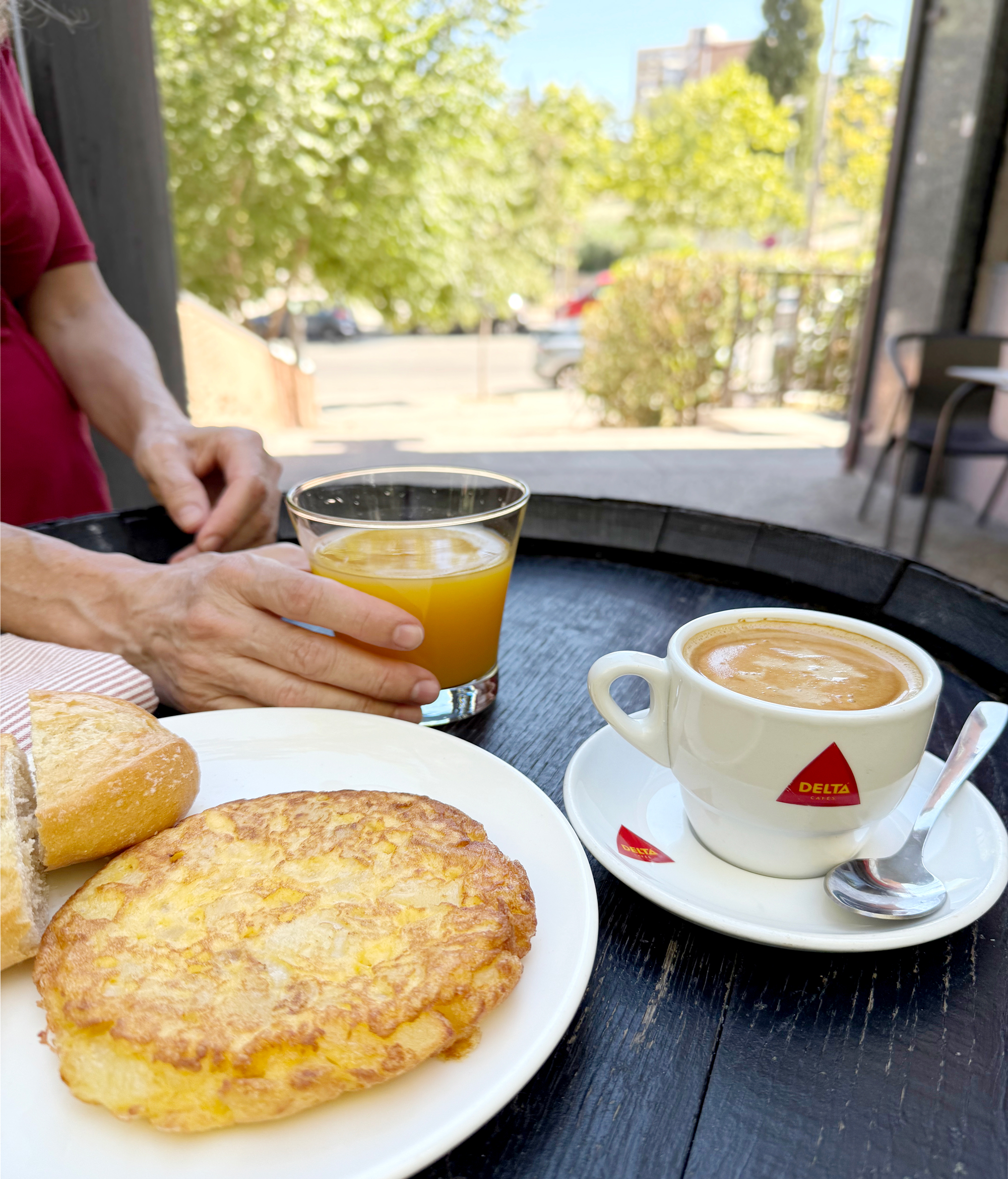 desayuno en el salero de ming, bar desayunos en vallecas